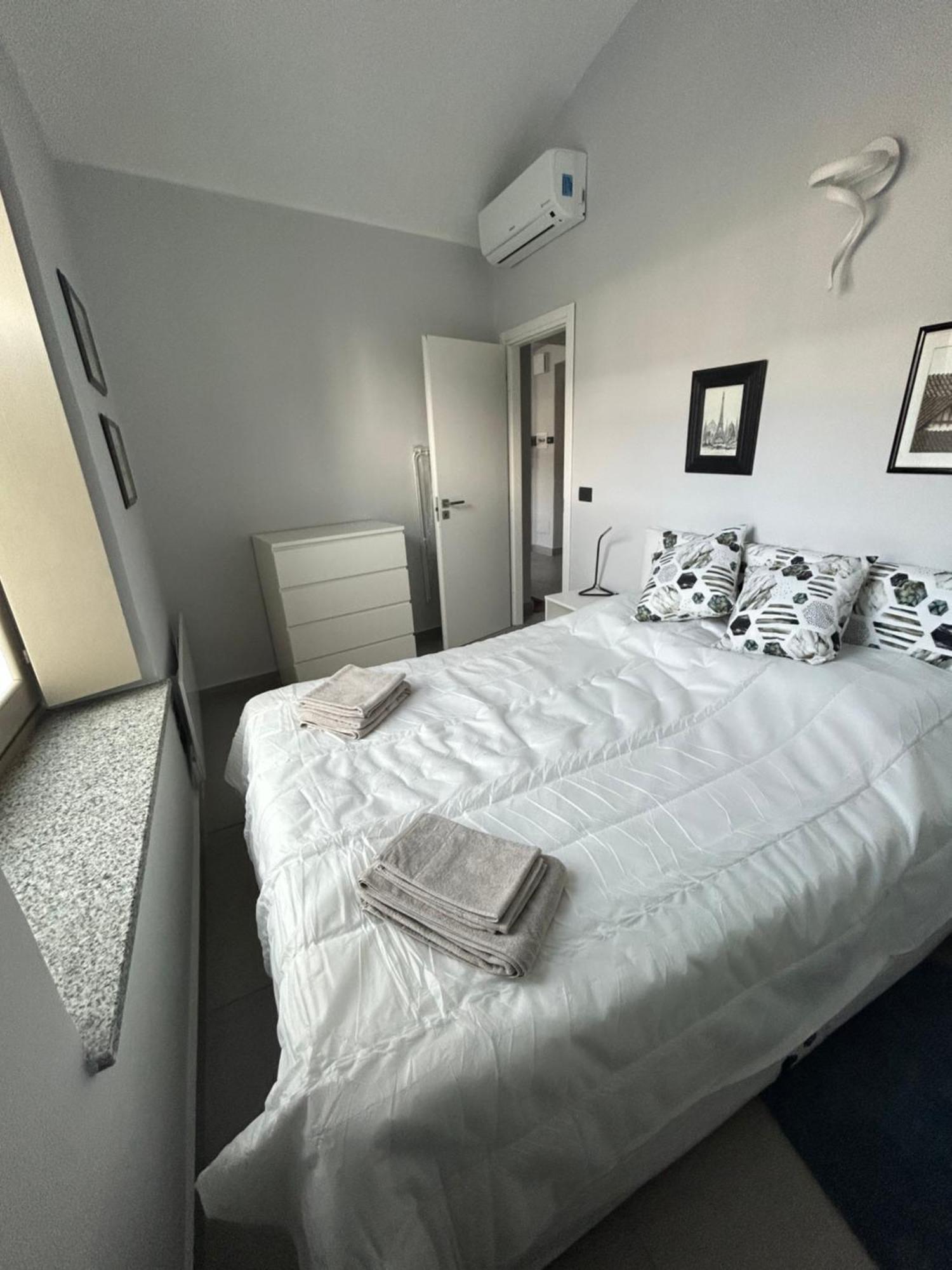 Ferienwohnung La Casa Di Silvio Ai Giardini Reali Turin Exterior foto